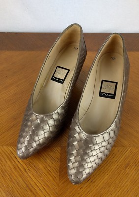 NINA Gold Heels Women's Size 7 1/2 M Pumps Spain Shoes Elegant Woven  Designer | eBay