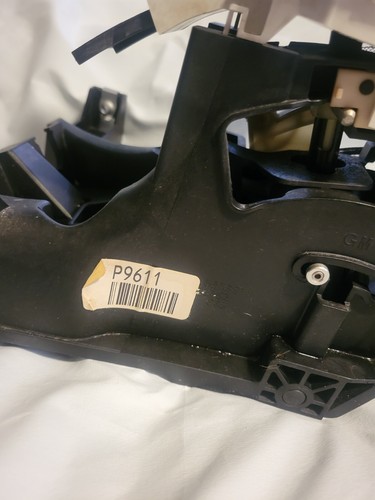 2005-2008 PONTIAC G6 AUTOMATIC FLOOR SHIFTER/ LEVER WITH KNOB *3.9L* OEM - Picture 4 of 7