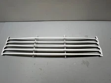 MORRIS MINOR  FRONT  WHITE  GRILLE  ARA23