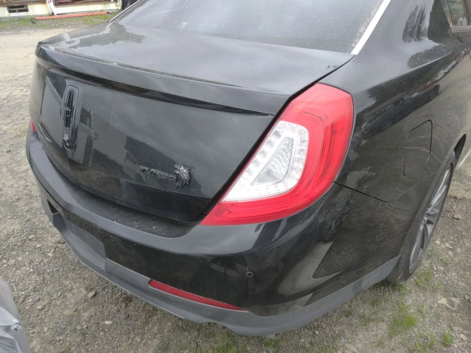 14 LINCOLN MKS Rear Bumper Surface Scratching (park Assist)black Metallicuh Foto 2 de 4