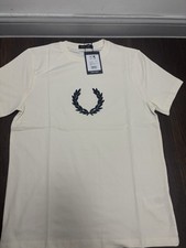 Image of Fred Perry Textured Laurel Wreath T -Shirt M