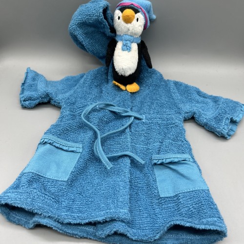 America Girl Doll Hooded Robe And Penguin Set-Released 2009/Retired 2010
