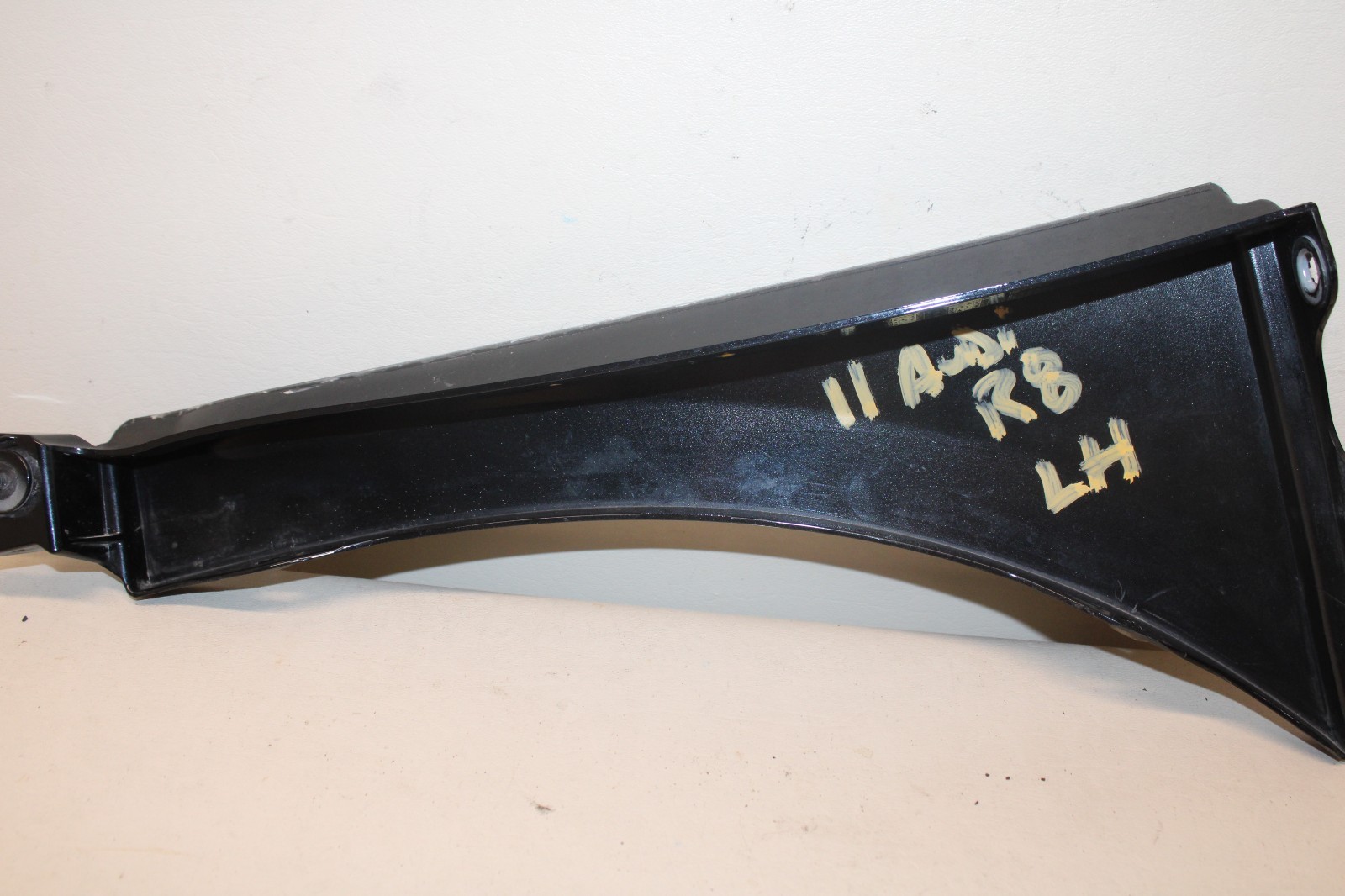 Audi R8 2008-2012 Left Side trim panel
