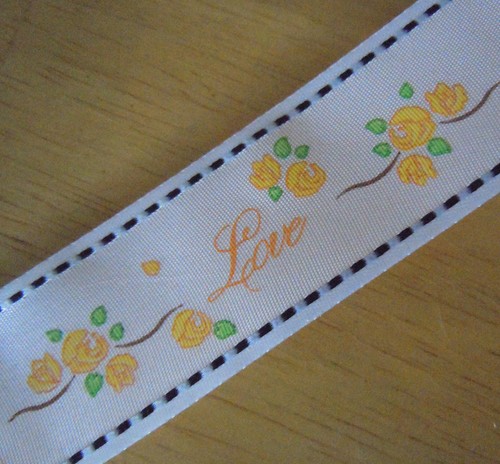 4.5 Yards 1" Wide Love Rose Floral Ribbon Tape Blue, Hot Pink, Yellow, Red, Grey - Picture 6 of 7