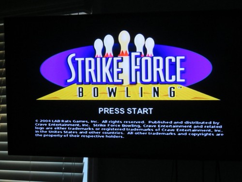 Strike Force Bowling (PlayStation 2, 2004) PS2 Crave Entertain Case, CD, Manual - Picture 7 of 10