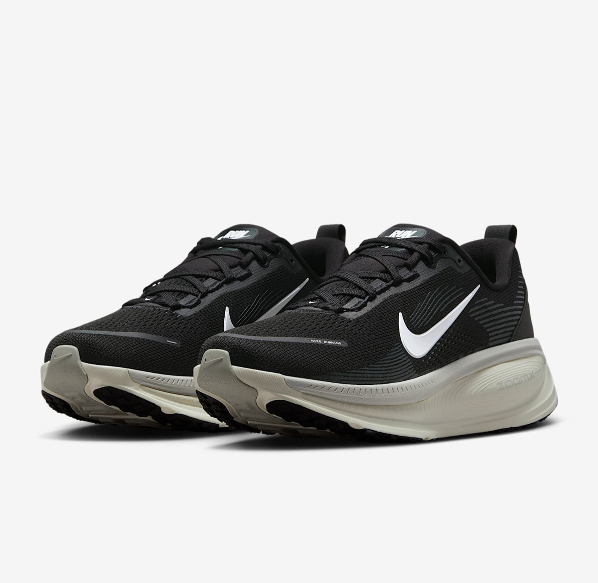 NIKE Vomero 18 HM6803-007 Black Coconut Milk Light Iron All Summit