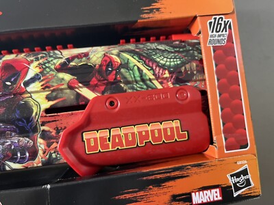 NERF Marvel Deadpool XX-800 Shotgun Blaster w/ 16x Rival Rounds