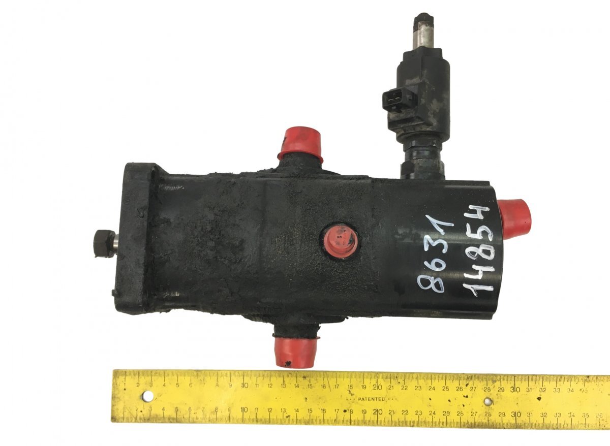 A0005531604 A0005532604 A0025406497 Cooling Fan Hydraulic Motor 