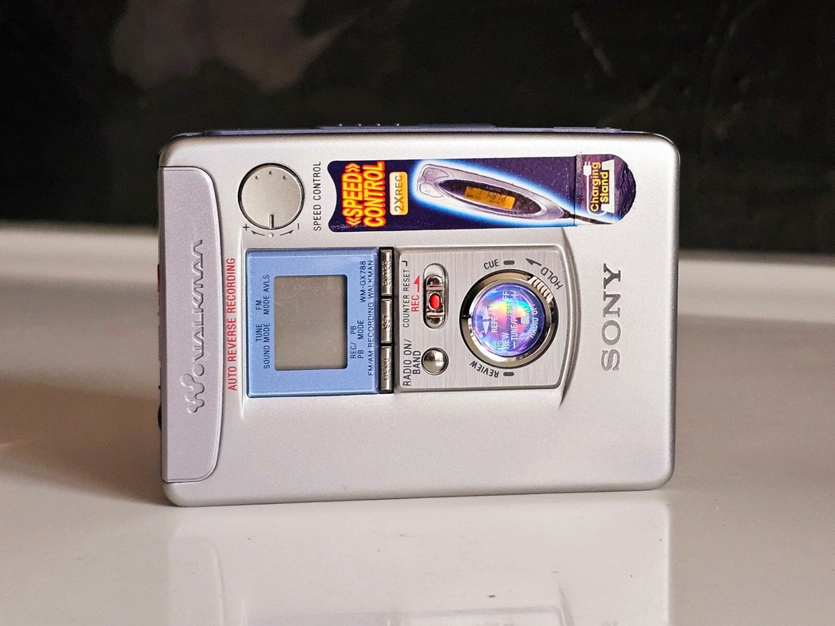 Sony WM-GX788 Radio Cassette 2x Recording walkman EXCELLENT