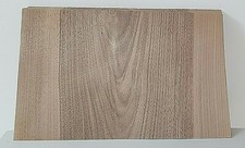 TRANCIATO, IMPIALLACCIATURA DI NOCE COLORE 06/10, N. 2/4 LISTE DI 45 x 28 CM 