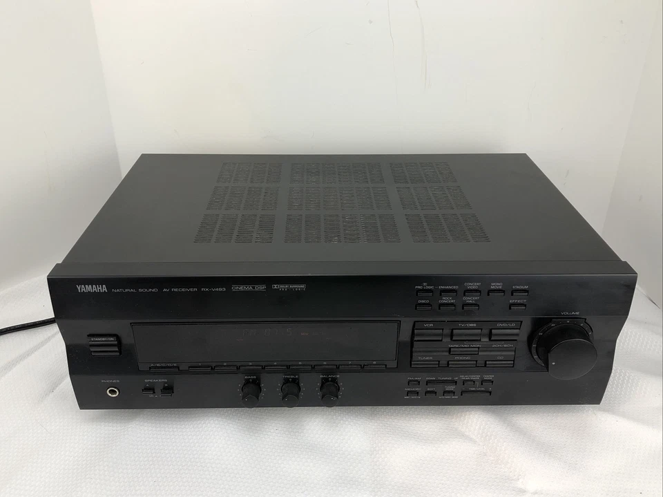 YAMAHA RX-V493 AV Stereo Natural Sound Receiver Tuner Cinema DSP Dolby 220Watts - Image 2 of 4