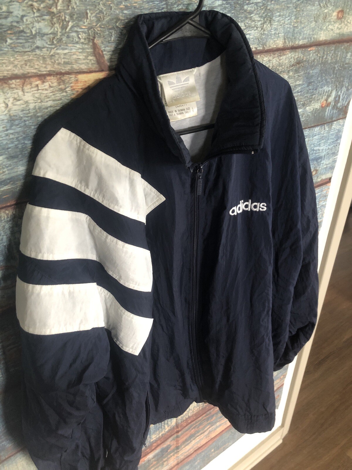 90s nylon jacket
