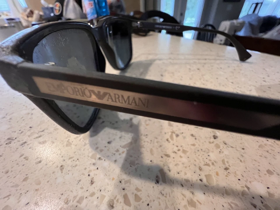 Gafas de sol clásicas Armani para hombre tortuga, solo monturas Foto 3 de 4