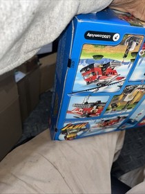 NEW/SHELF WEAR LEGO City 60010 Fire Helicopter 2013