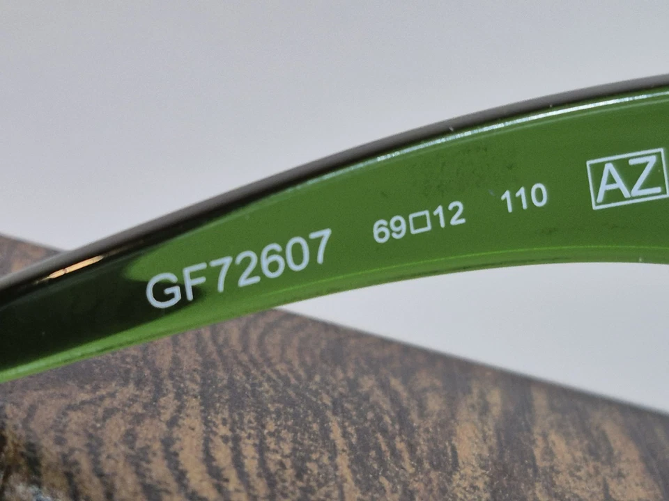 Gianfranco FERRE Designer Sunglasses – Translucent Green  Eyewear Vintage  - Image 4 of 4