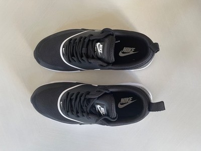 Womens Nike Air Max Thea Black / White / SZ 5 NIB