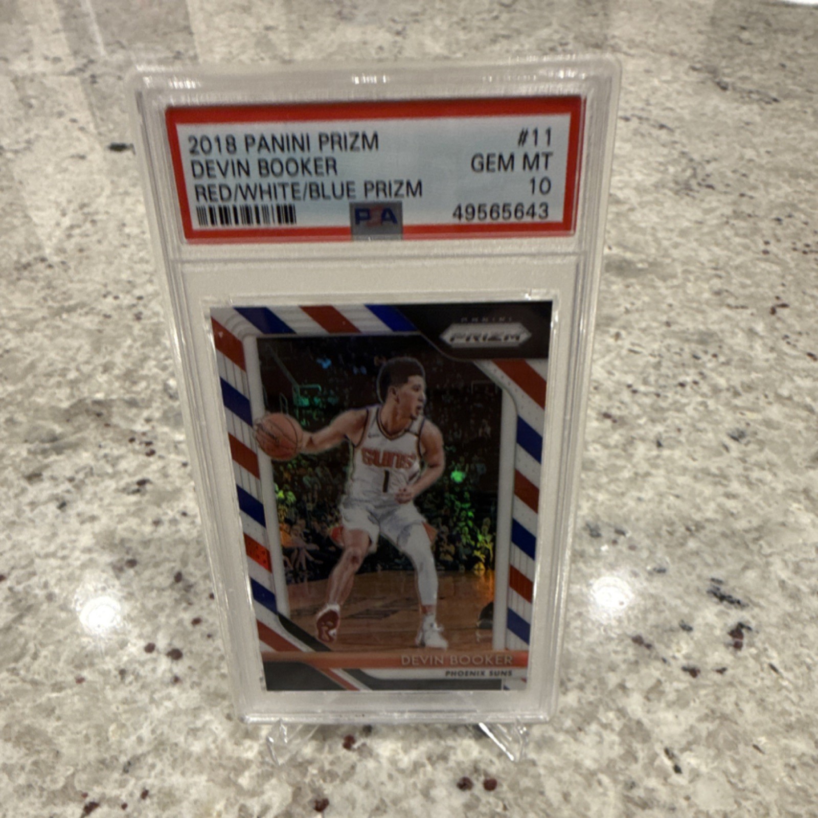 Panini Prizm 2018-19 Devin Booker #11 Red White & Blue Prizm PSA 10 Suns