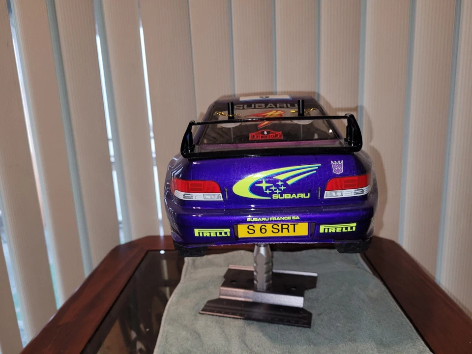 tamiya TT-02 Subaru Impreza - Imagem 3 de 4