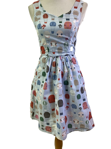 ModCloth Retro Heißluftballon Fit & Flare Baumwolle ärmelloses Kleid Größe Small
