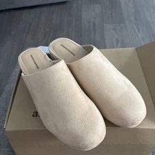 Clogs for women Size 11 Amazon Essentials Beige Suede