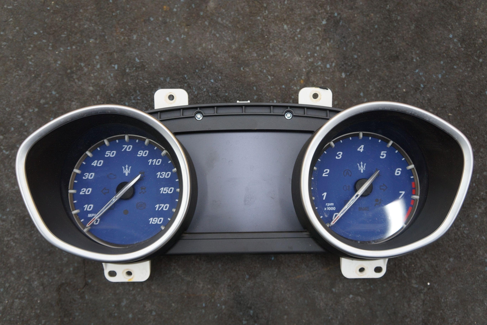 Speedometer Instrument Gauge Cluster MPH 670031671 Maserati Ghibli M157 2014-16