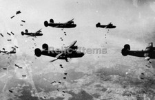 WW2 Picture Photo B-24 Liberators 467th Bomb Group dropping bomb-loads 0311