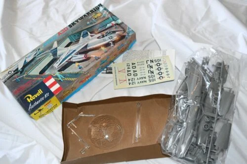 Los aficionados y coleccionistas Revell Juguetes clásicos