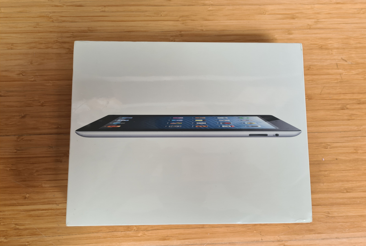 Apple iPad 4Th Gen 16GB WiFi/Cell Sprint ME195LL/A A1450 New Sealed!