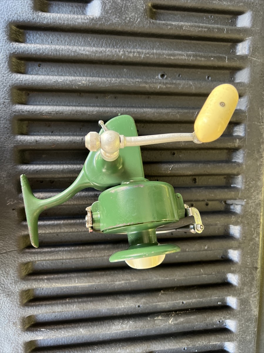 Vintage Penn 704 fishing reels spinning | eBay