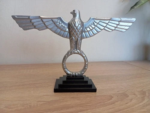 3D printed scale resin replica of desktop silver color eagle paperweight statue.