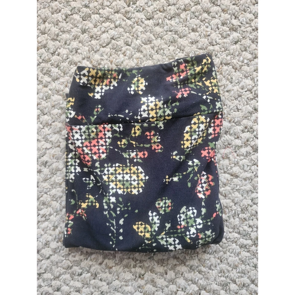 Lote de 4 Leggings Lularoe Alto y Curvilíneo Estampado Geométrico y Abstracto Foto 4 de 4