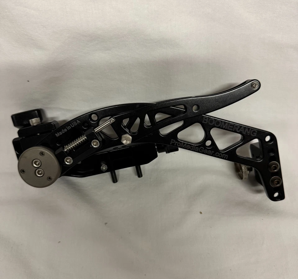 Pro Media Gear BBX Boomerang Flash Bracket 2015-2020 Ver. - Color Black [USED] - Image 2 of 4