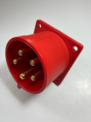 CEE Receptacle MALE Waterproof 32-AMP 415-Volt 4-Pole 5-Wire IP44 6H PCE 625-6