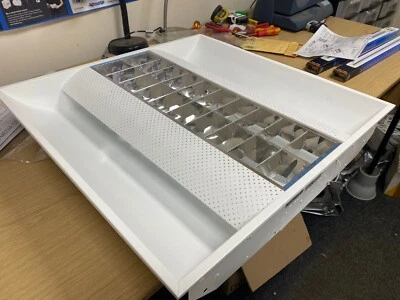 JCC J LINEA 2 RANGE 600mm X 600mm MODULAR FITTING WITH LAMPS RECESSED JC50005