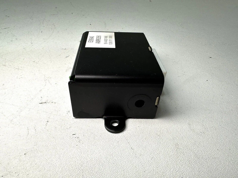 LAND ROVER RANGE ROVER 1998-2002 PUERTA TRASERA IZQUIERDA MÓDULO AMPLIFICADOR DE AUDIO OEM Foto 3 de 4