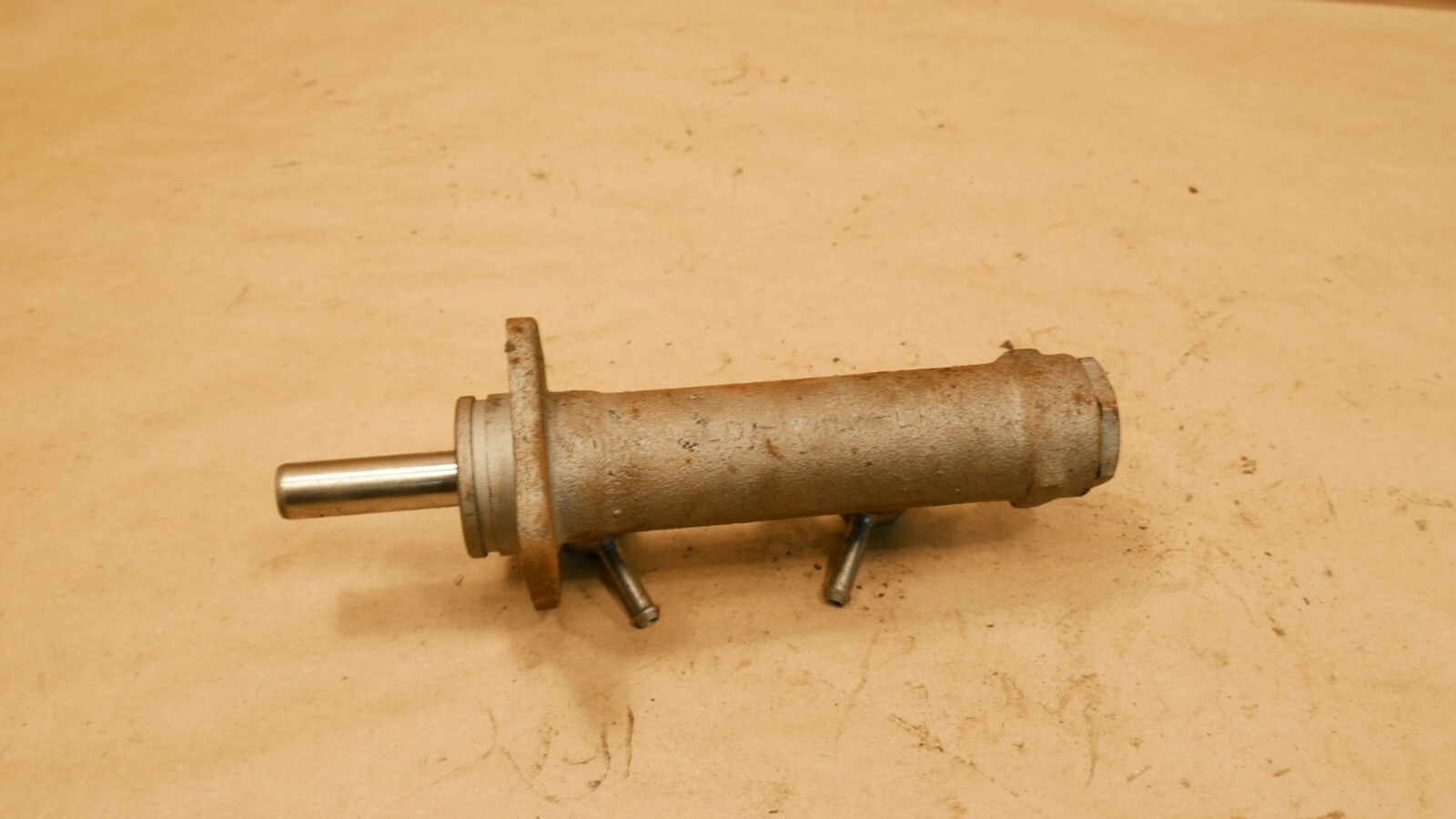 Ferrari Dino 246 Brake master cylinder P/N 124512