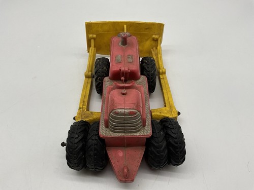 Auburn Rubber Co. Vintage 1940's Red & Yellow Earth Mover Bulldozer Dualie Toys - Picture 10 of 19