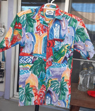 Vintage Mens  Saks Fifth Avenue  Button Up Shirt  Small  