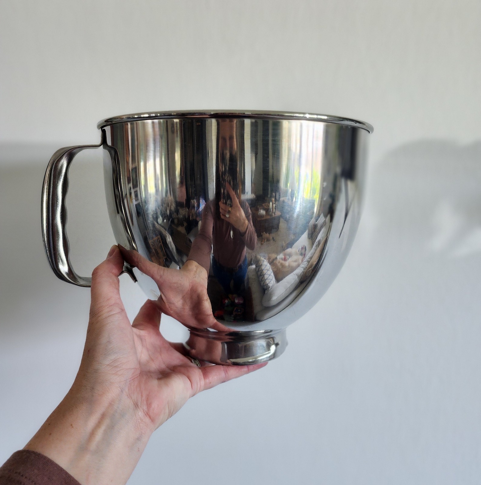 KitchenAid 5 Qt KSM150 Stainless Steel Stand Mixer Bowl with Locking Bottom and Handle  -image