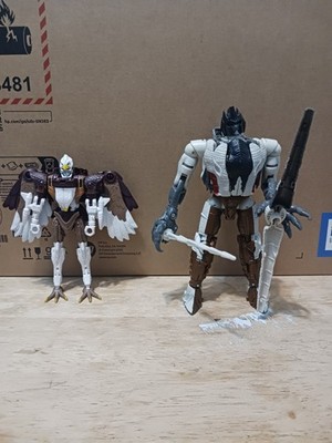 Transformers WFC Kingdom Battle Across Time Maximal Skywarp and Grimlock
