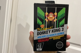 DONKEY KONG 3 - NINTENDO NES GAME W/ BOX, MANUAL & STYROFOAM - 100% COMPLETE