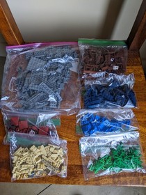 LEGO Creator Expert: Parisian Restaurant (10243)
