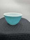 Vintage PYREX Blue Trade Mark 401-1 1/2 Pint Mixing Bowl Made in USA