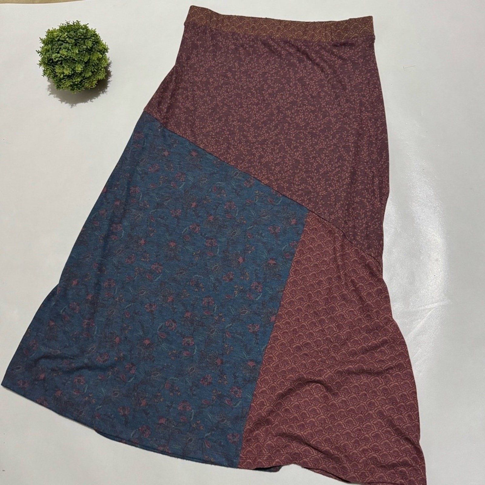 Coldwater Creek Printed Patchwork Jersey Knit Lon… - image 1