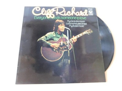 Cliff Richard - Everyone needs someone to love -  LP --- Stib3
