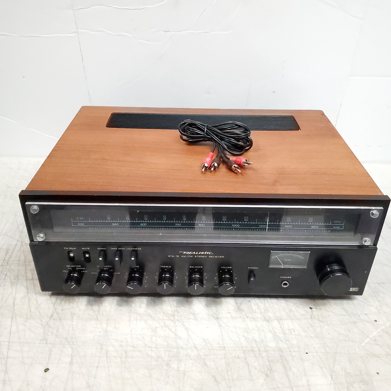 Realistic STA-2290 vintage audio equipment - eBay listing photo 2