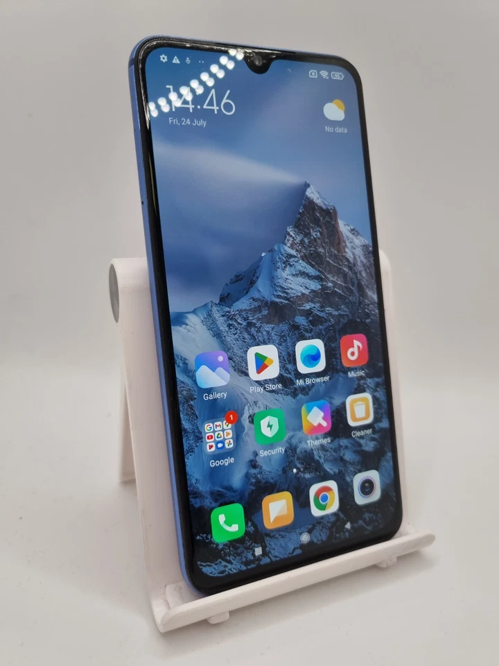 Xiaomi Mi 9 SE · 64GB, photo 1 of 5
