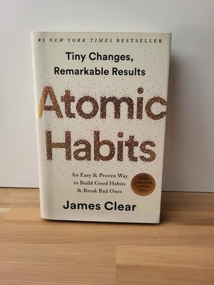 Atomic Habits von James Clear (Englisch)