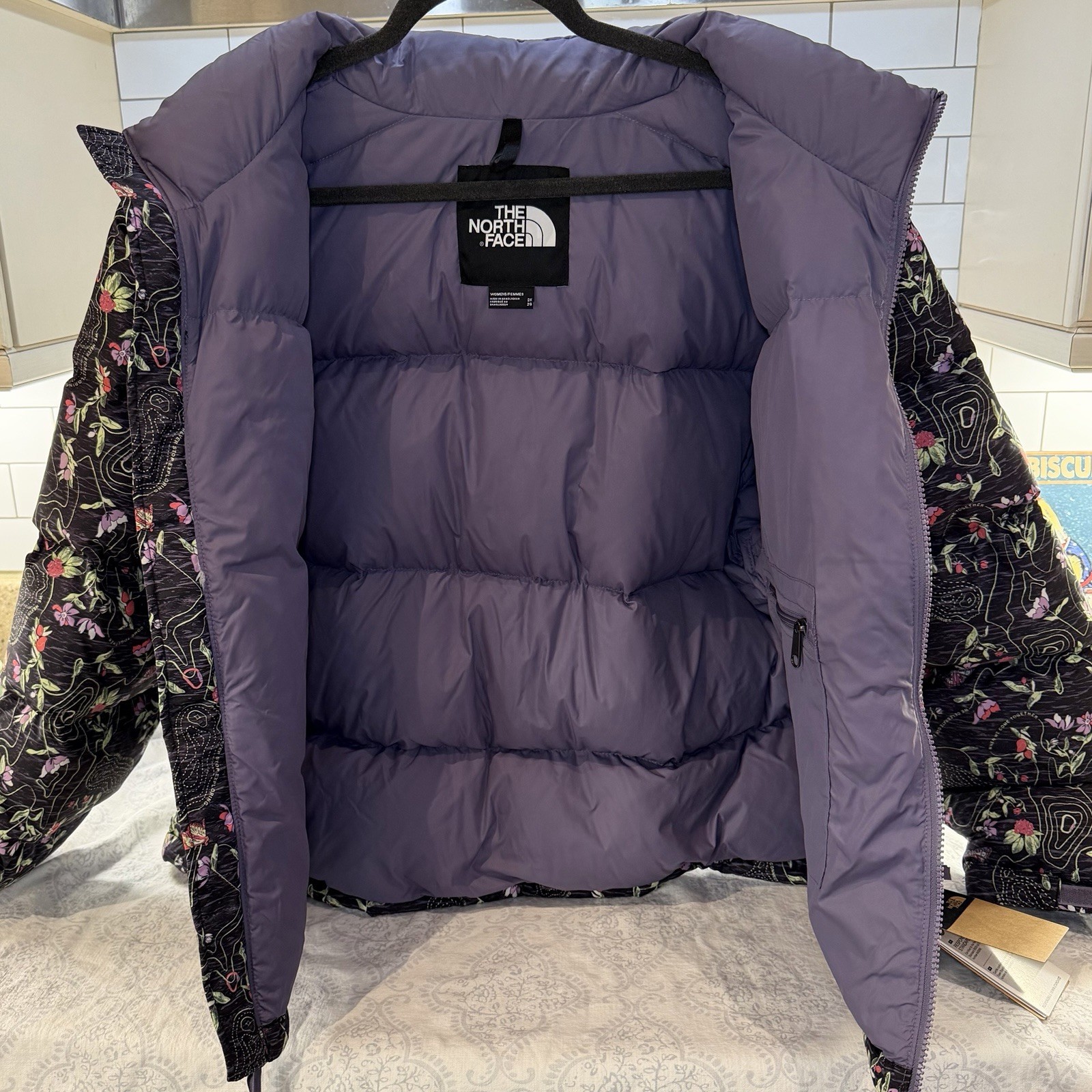NEW The North Face 1996 Retro Nuptse Jacket Floral Print Womens 2X Tags thumbnail 3