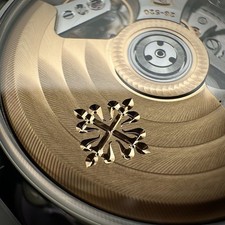 Patek Philippe World Time Chronograph Flyback 5935A-001 Salmon Steel Complete 18